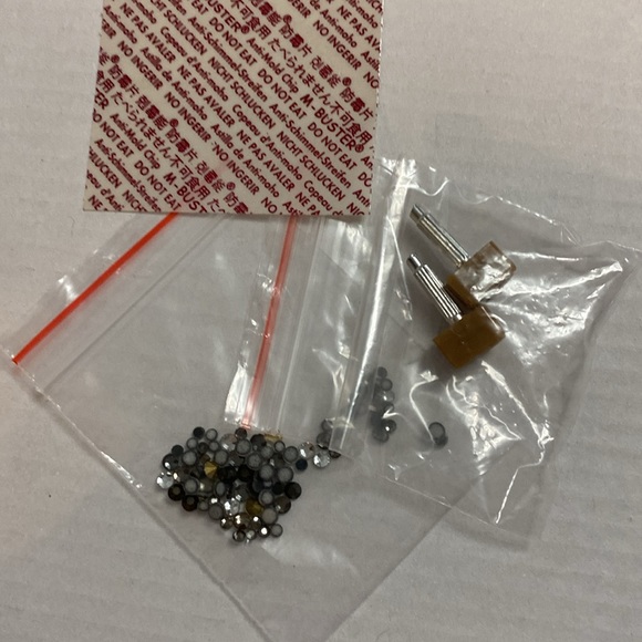 NWT Le Chateau Open Toe Booties - Picture 7 of 9